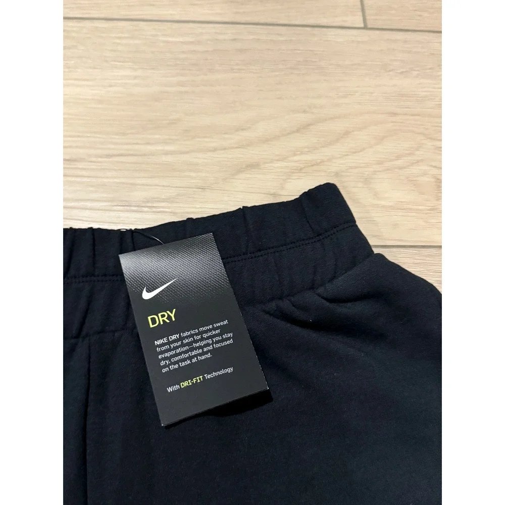 Nike Flow Victory Loose Fit Mid Rise Black Jogger Sweatpants Size S CQ0053 010